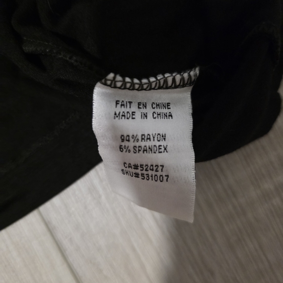 Chic Black Women's Camisole with Embellishment Y2K - Picture 6 of 6